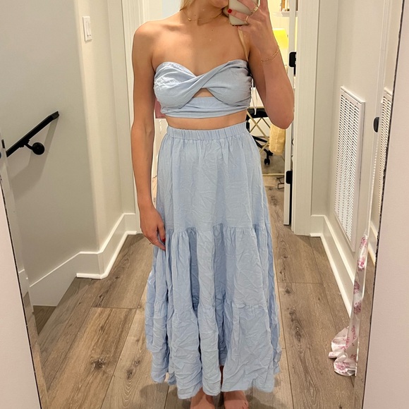 Hello Molly 2 piece long skirt and strapless top set - Picture 4 of 4